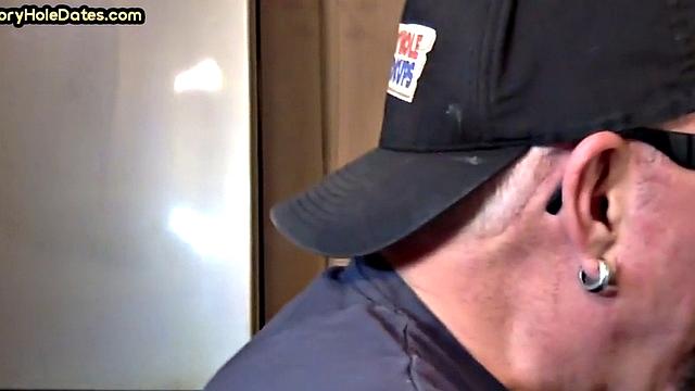 Closeup gloryhole DILF sucks cock in amateur blowjob