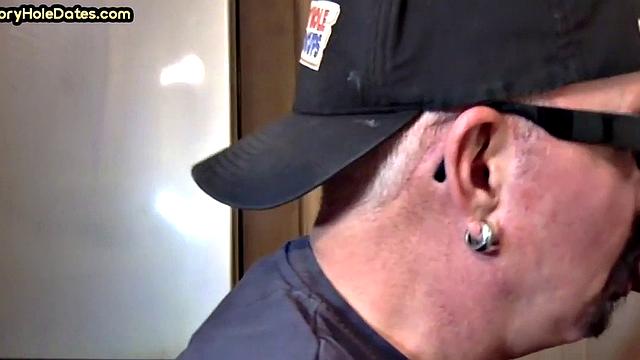 Closeup gloryhole DILF sucks cock in amateur blowjob