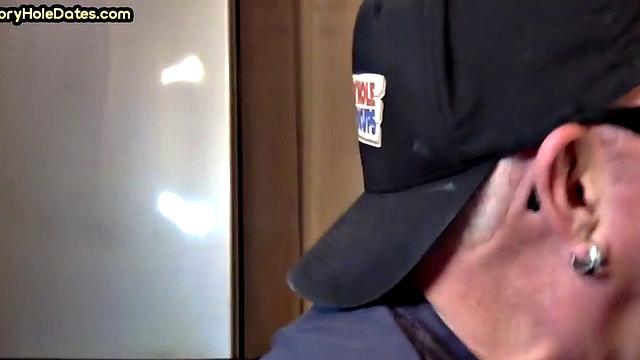 Closeup gloryhole DILF sucks cock in amateur blowjob