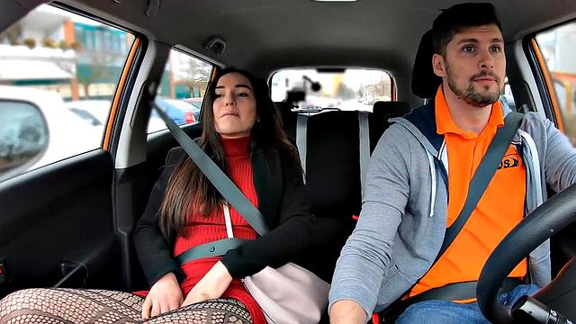 Busty driving babe pussyfucked in car outdoor