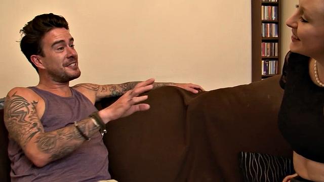 The Pounding UK Blonde Ruby Craves