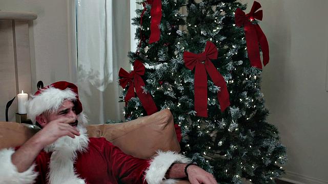 Crystal Taylor - Naughty Santa X