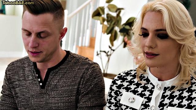 Cockhungry blonde gets cuntfucked.