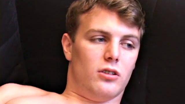 Phil Fingers and Strokes Cock