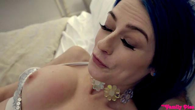 Tempted By Step - S13:E4