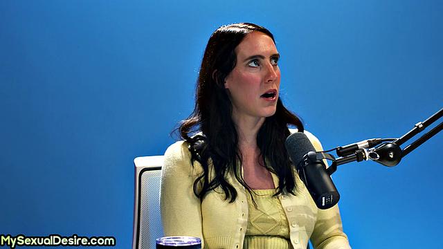 Busty horny beauty in solo fingering