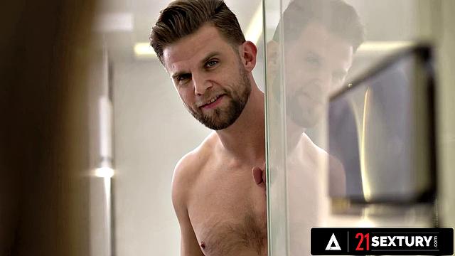 21 SEXTURY - Hot Silvia Dellai Gets Her Face Fucked Before Hard Anal Sex