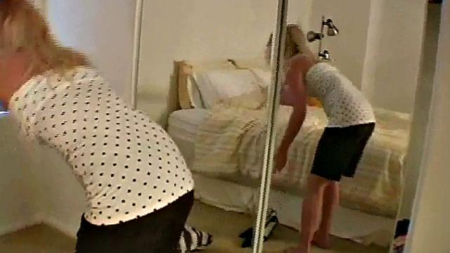 Hot naked teen gets ready