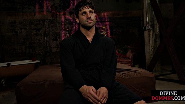 Busty latex femina dominates male using huge toy