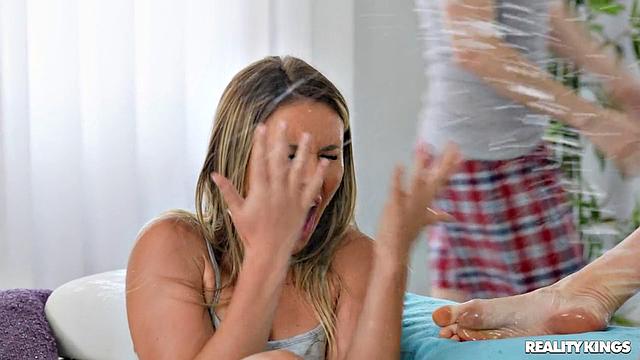 Pussy Squirtin' Ain't No Joke - Part 1