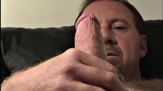 This rugged and super hairy construction contractor was very nervous when he first came by. But after I gave him a blow job, he settled right down. Even so, he was a little nervous when we did this video.