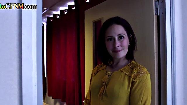 CFNM amateur Ebony jerks in HJ group with British femdoms