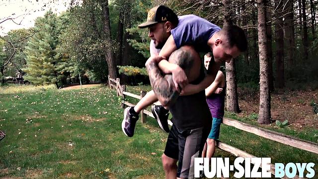 IAN Chapter 1 - Personal Trainer Shower