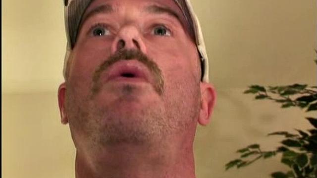 We have seen David many times, and in this session my old friend entertains us with his toys. Truth be told, he doesn't travel far without them.