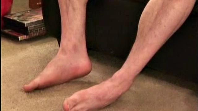 We have seen David many times, and in this session my old friend entertains us with his toys. Truth be told, he doesn't travel far without them.