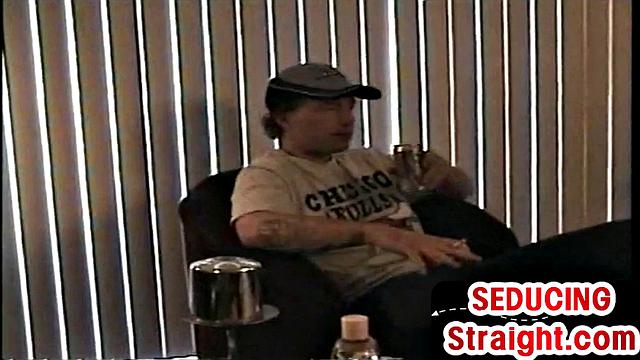 Cockhungry mouthfucked by str8 jock