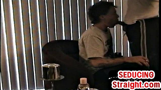 Cockhungry mouthfucked by str8 jock