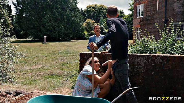 Quincy's Summer Sex-Capade