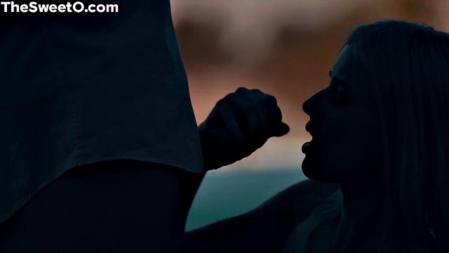 21yo blonde pussyfucked by lover