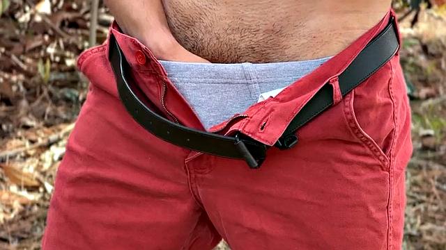 Gorgeous jock seducing the camera man with cumshot