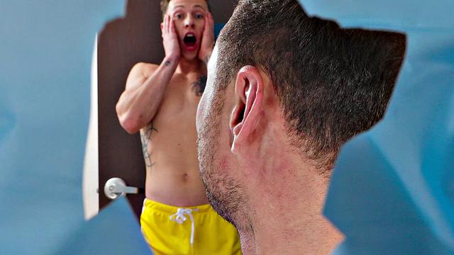 NextDoorBuddies - Hunk Devin Franco Striproasted In Shower