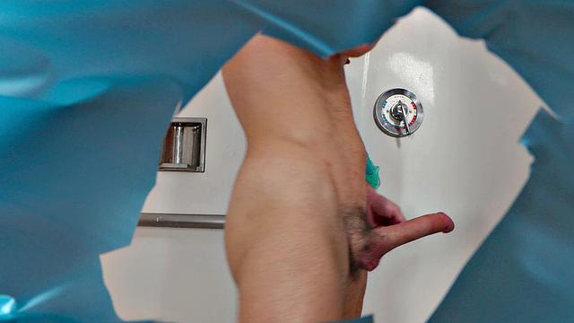 NextDoorBuddies - Hunk Devin Franco Striproasted In Shower