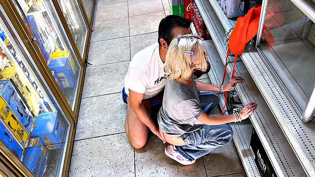 Feeling Up The Hot Ladies at the Grocery Store