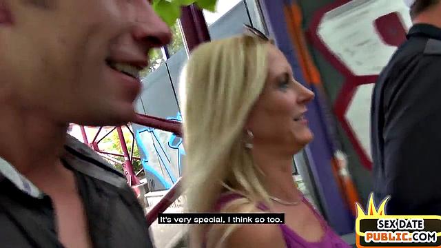 Public amateur mature 3way outdoors on sex date