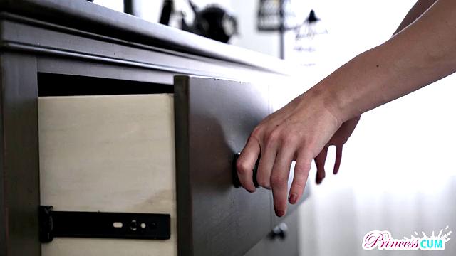 Stepsis Wants To Know If I Wrap - S10:E3