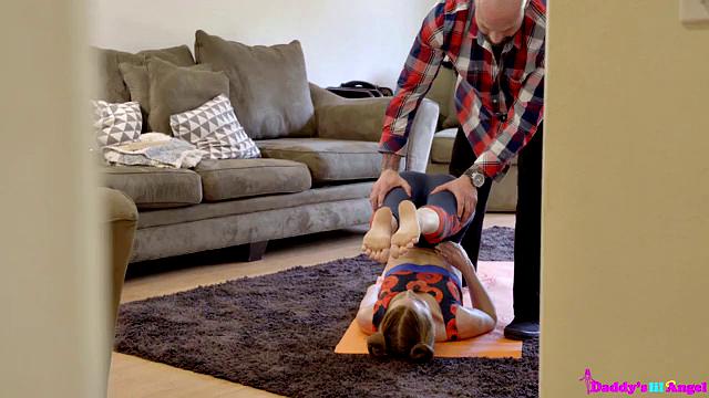 Yoga With Daddy - S2:E5