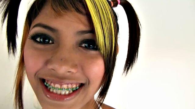 Sarika Asian Girls Wild