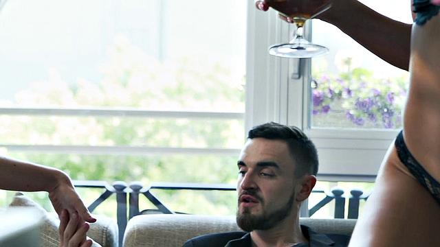 A Blonde Gone Wild Episode 1