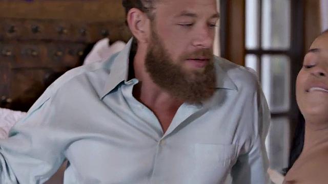 Greedy Ebony 21yo with small boobs fucked in pussy