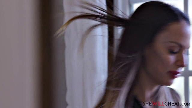 Mckenzie Lee gets even by screwing the hung repairman