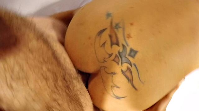 Aom: Obedient Bareback Pet