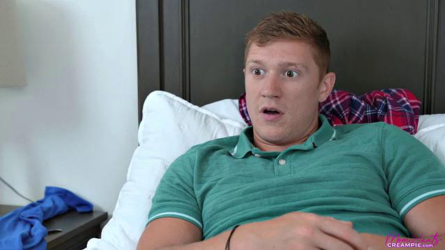 Stepmoms Biological Clock - S3:E10