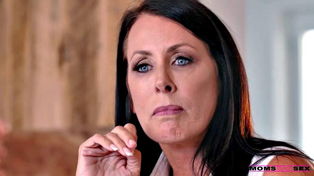 Thankful For My Stepmom's - S14:E4