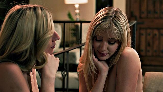 TRANSFIXED - Naughty Besties Jade Venus & Haley Reed Play Strip Chess! Winner Gets To Fuck The Other