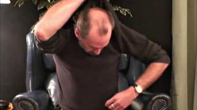 брюант из столяров в лихие времена стал забивать не только гвозди