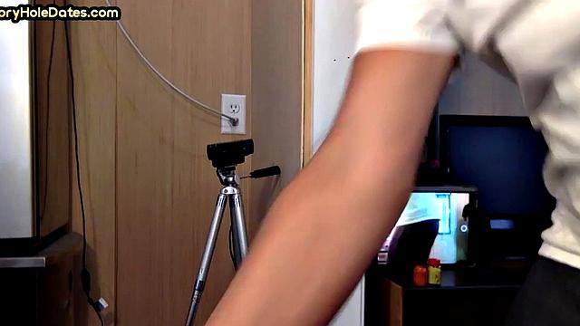 Gloryhole stud enjoys fucking asshole in doggystyle