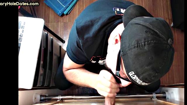 Gloryhole DILF deepthroats dude before barebacking