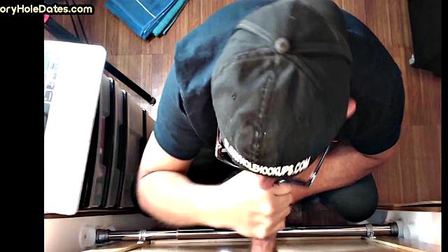Gloryhole DILF deepthroats dude before barebacking