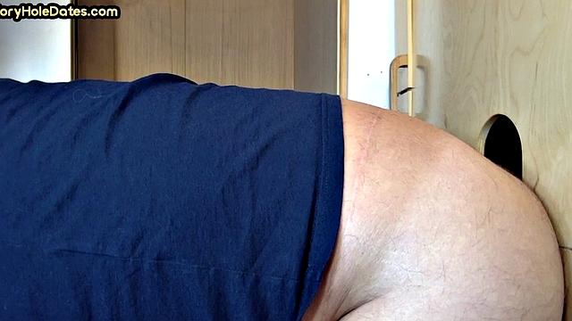 Gloryhole DILF deepthroats dude before barebacking