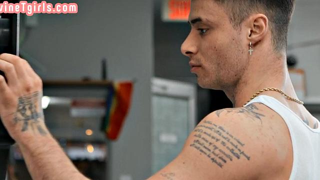 Public TS babe in lingerie fucked in laundry service