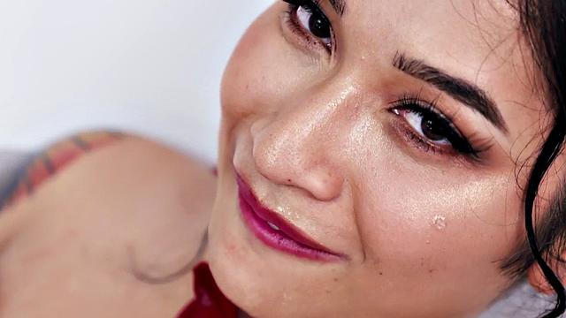 Bigbooty Asian babe gets her pussy banged in the bathroom