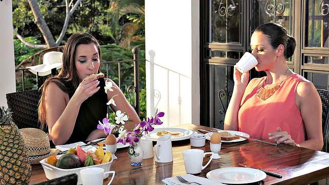 Get ready to be mind-blowing with this wild threesome with high heels, pussy licking, and cowgirl riding action!