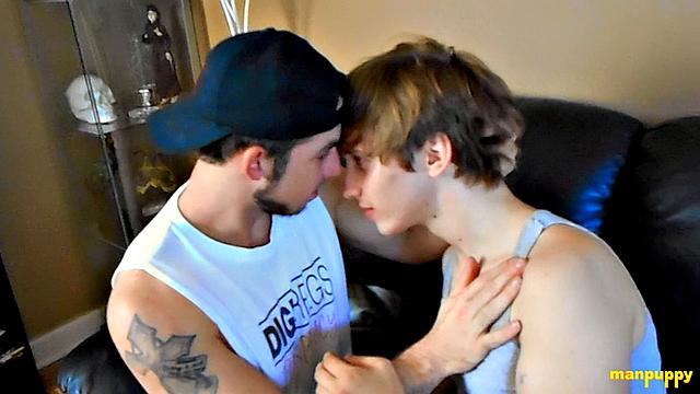 Passionate Gay Kisses 27 - Toby Springs, Elis Ataxxx
