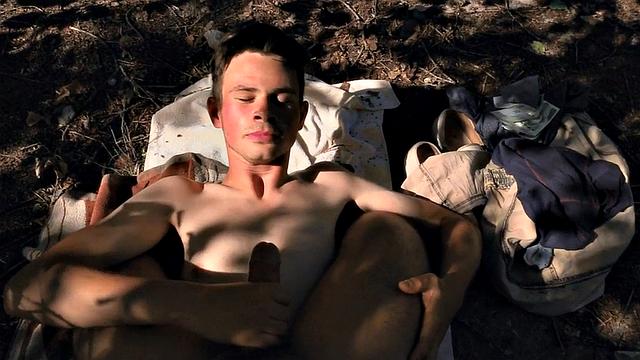 Euro picked up guy fucked outdoors in tight anal hole