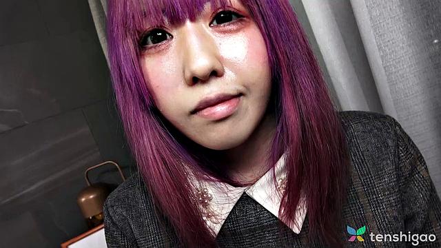 Please welcome Miss Shiori Fujimori to Tenshigao