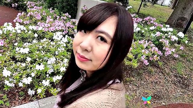 Nozomi Minami Teases for Tenshigao